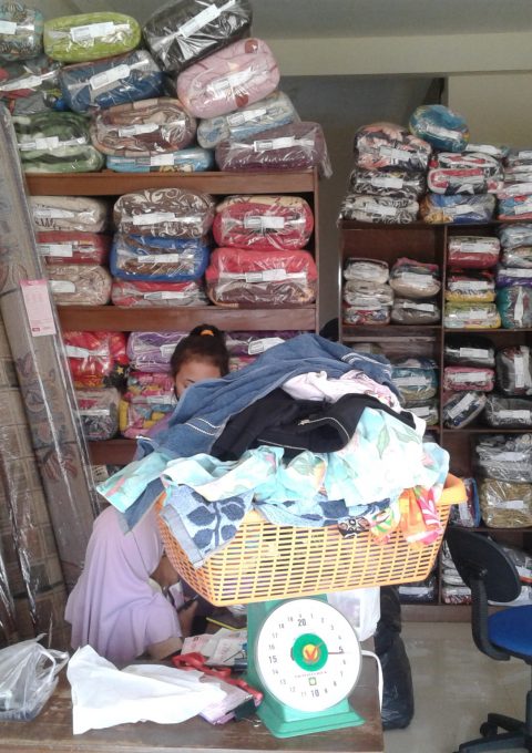 C-Laundry-Laundry-Kiloan-Palembang